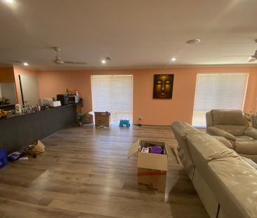 10 Citrine Chase, Wellard WA 6170 - House For Rent | Domain - Photo 2