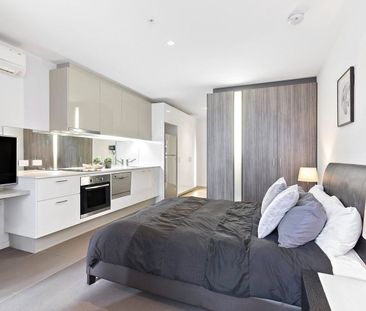 807/220 Spencer Street, Melbourne VIC 3000 - Apartment For Rent | D... - Photo 4