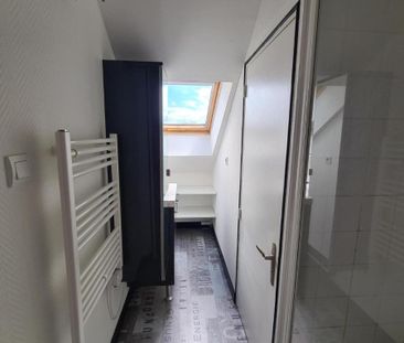 Location Appartement 1 pièce 11m² ANGERS 49100 - Photo 4