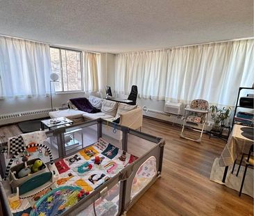 Montréal – Côte-des-Neiges – RockHill – Super appartement 4 1/2 à louer - Photo 2