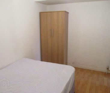 Great Apartment, 16a Rugby Avenue, Queens Quarter, Belfast, BT7 1RG - Photo 3