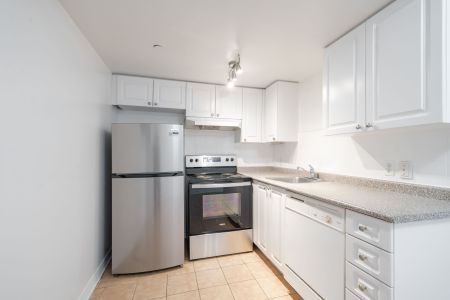 For Lease - 1407 Dupont Street Unit# 412, Toronto, Ontario - Photo 3