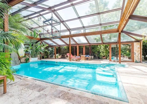 Majadahonda, Community of Madrid 28221