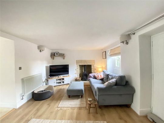 3 bedroom terraced house to rent - Photo 1