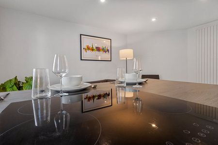 Pavilion Place - Photo 4