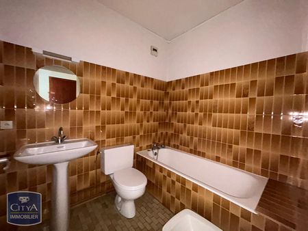 Location Appartement 1 pièce 28m² BRIVE LA GAILLARDE 19100 - Photo 3