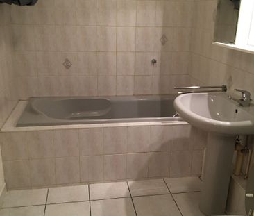 Location Appartement 1 pièce 29m² - Photo 2