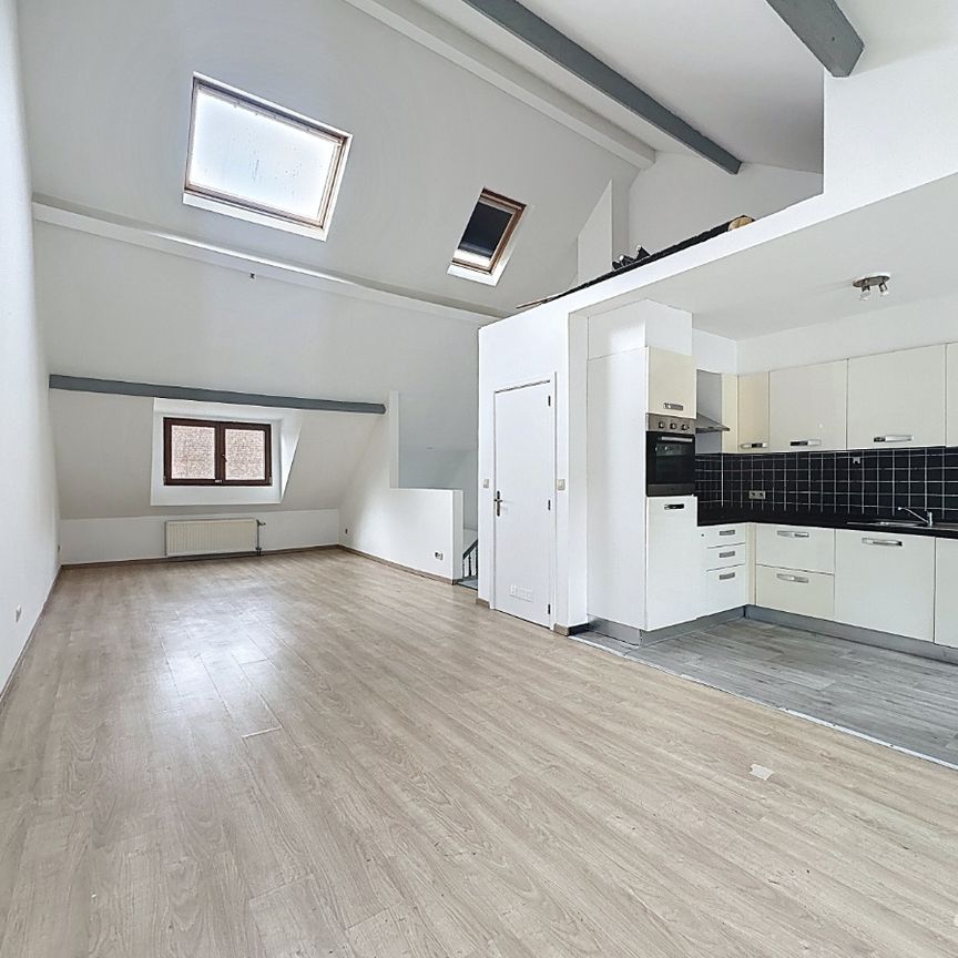 Appartement met 3 slaapkamers te huur in Sint-Gillis - Photo 1