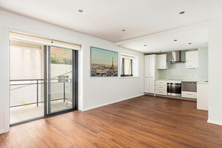 7/30-32 Kings Cross Road, Potts Point NSW 2011 - Apartment For Rent | Domain - Photo 4