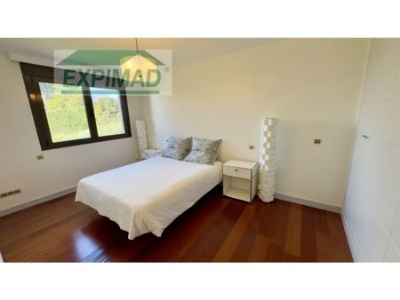 6 room luxury House for rent in Las Rozas de Madrid, Spain - Photo 3