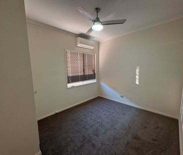 PERFECTION ON PATON - Huge Spacious 4x2 Home - Photo 5