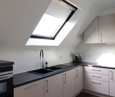 Duplex te huur in Hasselt voor € 795 met 1 slaapkamer - Photo 1