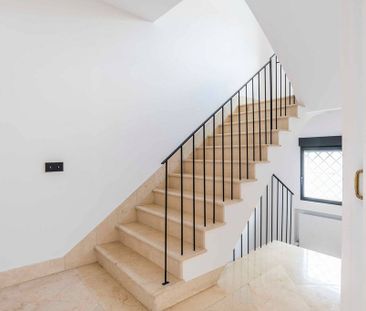 5 bedroom luxury Semidetached House for rent in Madrid, Autonomous ... - Photo 4