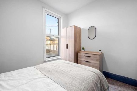 Chaddlewood Avenue, St.judes, Plymouth, PL4 - Photo 2