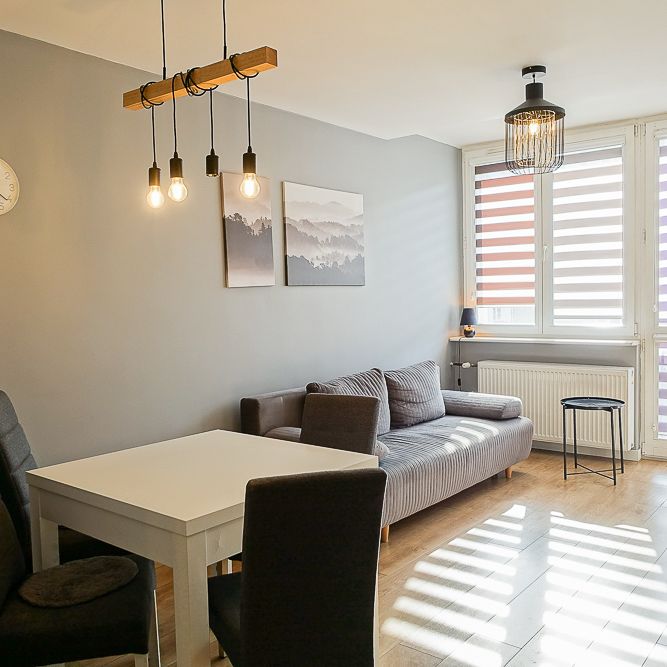 Stare Miasto 2 pokoje umeblowane i wyposażone - Zdjęcie 1