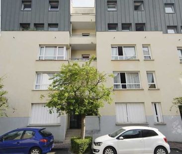 À CHARLEVILLE MEZIERES - Photo 4