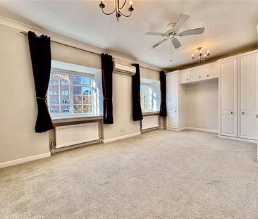 Portarlington Close, Bournemouth, BH4 - Photo 4