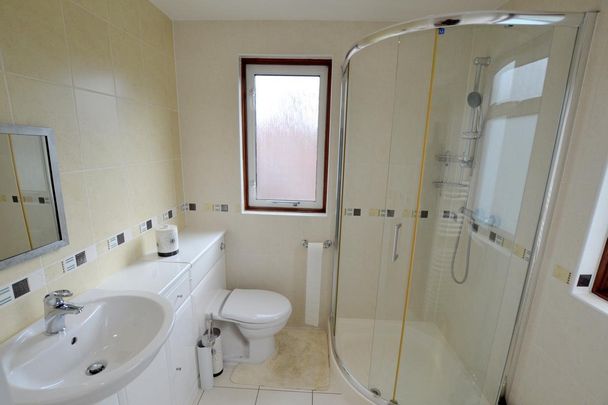 Chanctonbury Way, Woodside Park, London, N12 - Photo 1