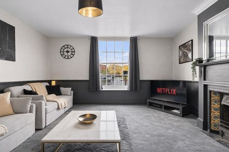 Avon Crescent - Photo 5