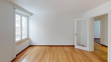 "Helle und grosszügige Wohnung in Riehen" - Foto 2