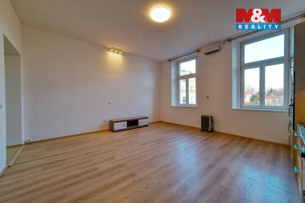 Pronájem bytu 2+kk 51 m² - Photo 1