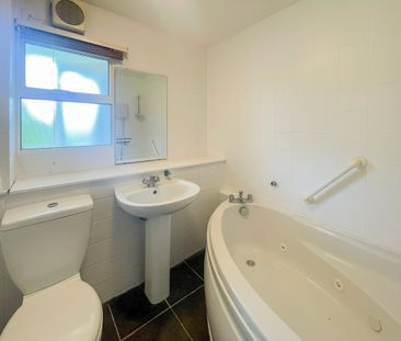 Bowood, Harford Drive, Frenchay, BS16 1NS - Photo 1