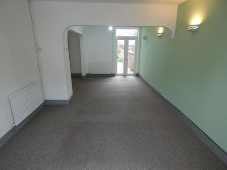4 bedroom terraced house to rent - Photo 2