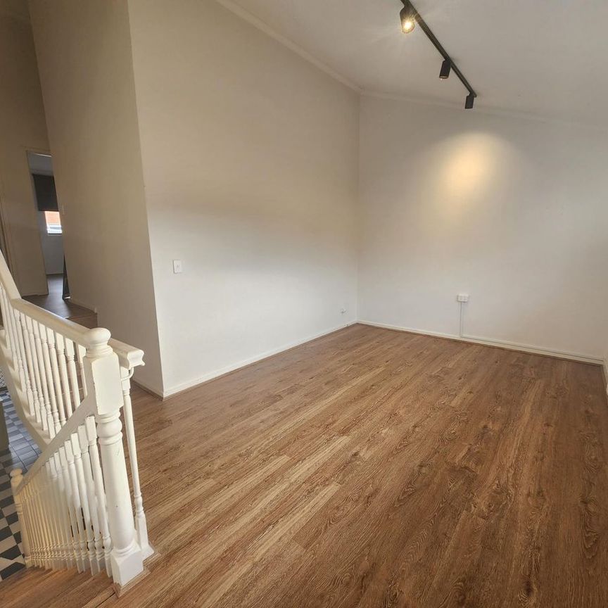 Location & Low Maintenace - Photo 1