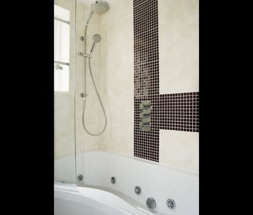 2 Bed Maisonette, Addison Way, NW11 - Photo 5