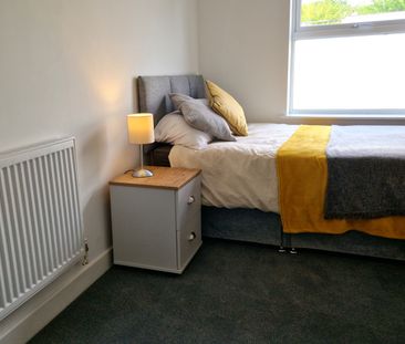 Flat 1 - Photo 4