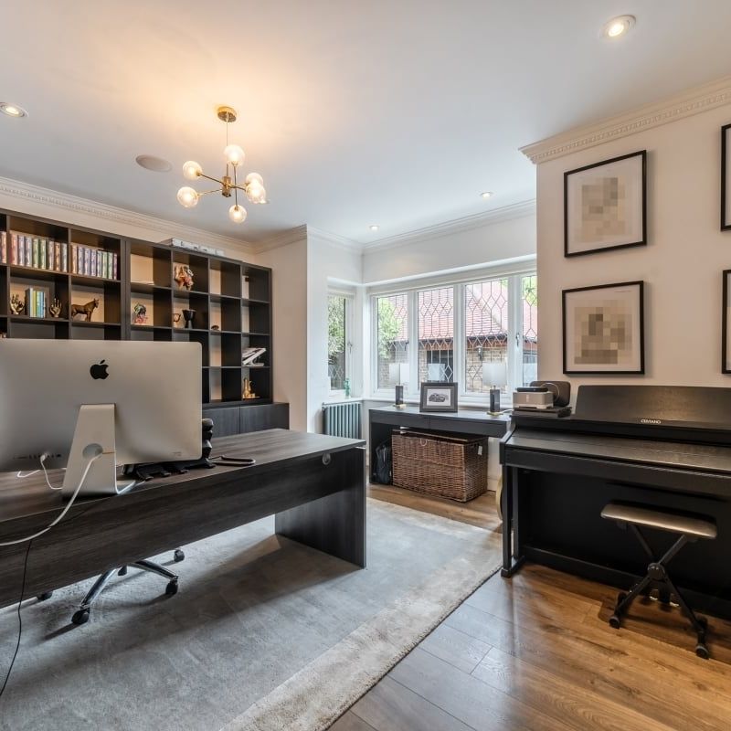5 bedroom detached house to rent - Photo 1