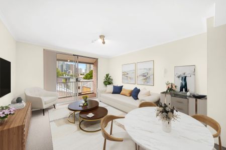 Modern 1-Bedroom Apartment in the Popular Tivoli Gardens Complex - Photo 2