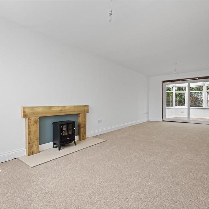 3 bedroom detached house to rent - Photo 1