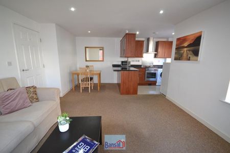 1 bedroom flat to rent - Photo 3