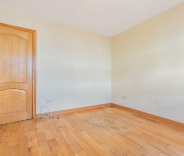 4 bedroom semi-detached house to rent - Photo 5