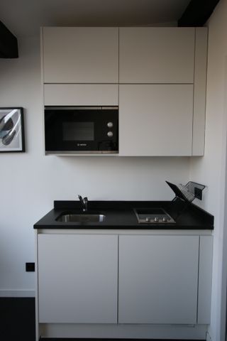 À LOUER – Studio MEUBLÉ de 16 m², Grand’Place, Lille-Centre réf 759-004 - Photo 3