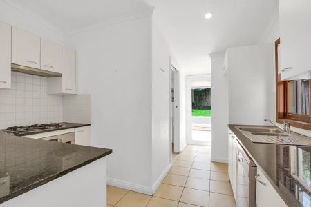 Charming Home Splashed With Natural Light - Photo 3