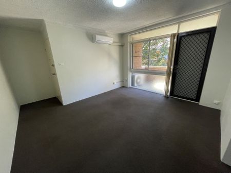 Well presented two bedroom unit with single garage in a great location! - Photo 3