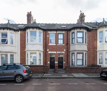 3 bedroom apartment to rent - Photo 4