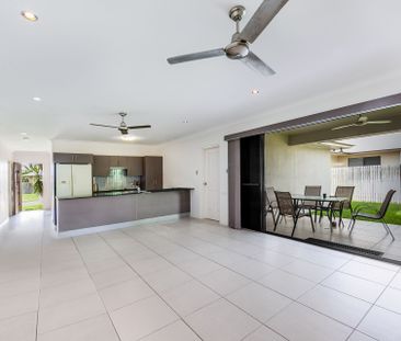 8 Dillon Street, Mount Louisa - Photo 3