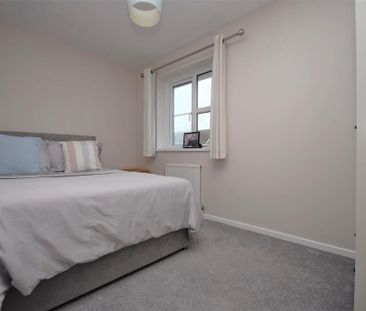2 bedroom semi-detached house to rent - Photo 3