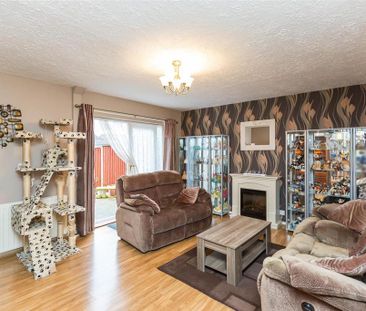 3 bedroom terraced house to rent - Photo 2