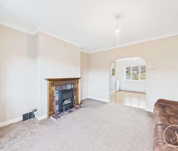 Henconner Gardens, Leeds, LS7 - Photo 3