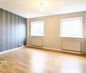 4 bedroom terraced house to rent - Photo 3