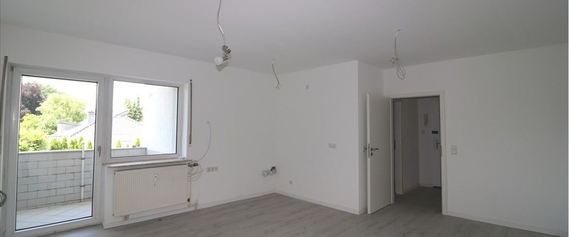 WOHNEN MIT CHARME UND GARTENNUTZUNG 3-Zimmer-Wohnung, 1. Etage, Balkon – Oberhausen-Altstaden - Photo 1