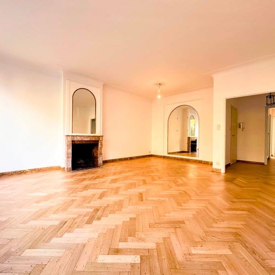 Appartement te huur - Photo 1