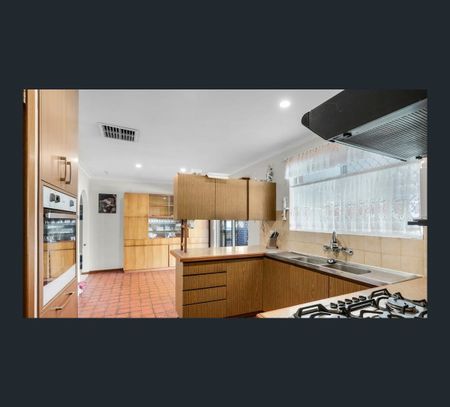 16 Marton Road, Balcatta, WA 6021 - Photo 2