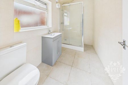 3 bedroom end of terrace house to rent - Photo 5