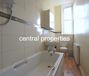 Moorland Road, - Photo 3