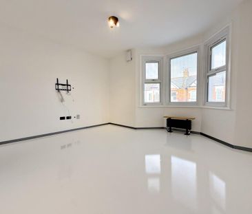 1 bedroom maisonette to rent - Photo 3